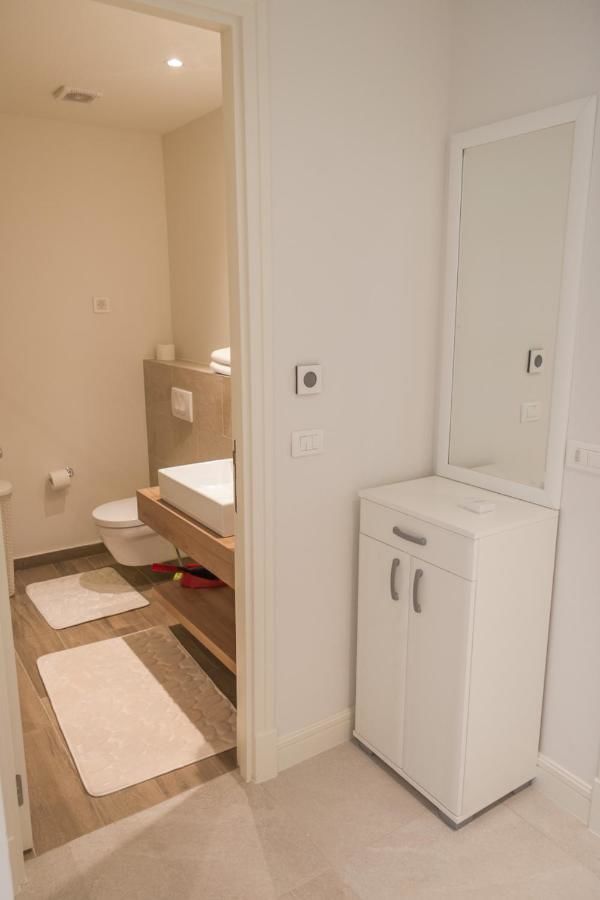 Апартаменты Apartments SLAVA Радовичи-33