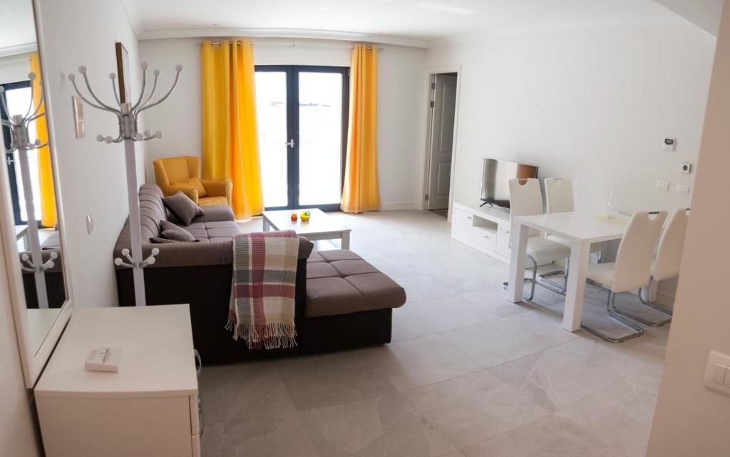 Апартаменты Apartments SLAVA Радовичи-54