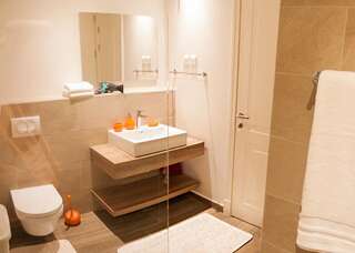 Апартаменты Apartments SLAVA Радовичи Апартаменты с 1 спальней-58