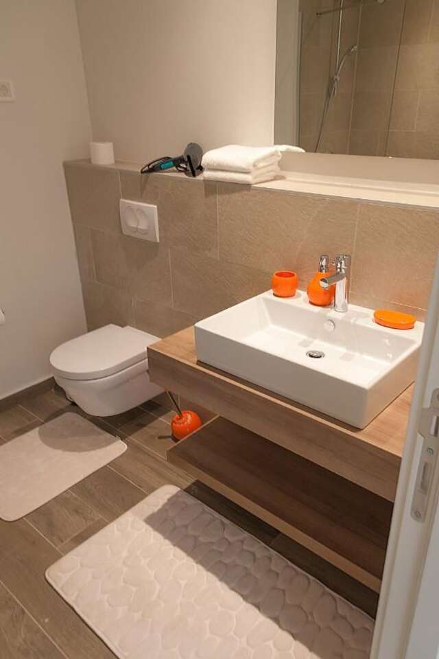 Апартаменты Apartments SLAVA Радовичи-15